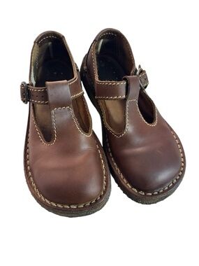 Duckfeet Danish Lolland T-Strap Cocoa Pampas Leather Mary Jane Shoes